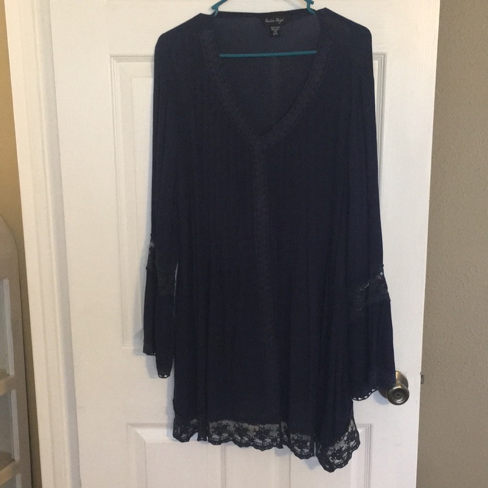 Navy long sleeve womens top size L